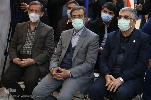 آئین رونمایی از کتاب «روایت یک رویش» گفتارهایی درباره زیست جهادی مرحوم سعید کاظمی آشتیانی، بنیانگذار پژوهشکده رویان جهاددانشگاهی