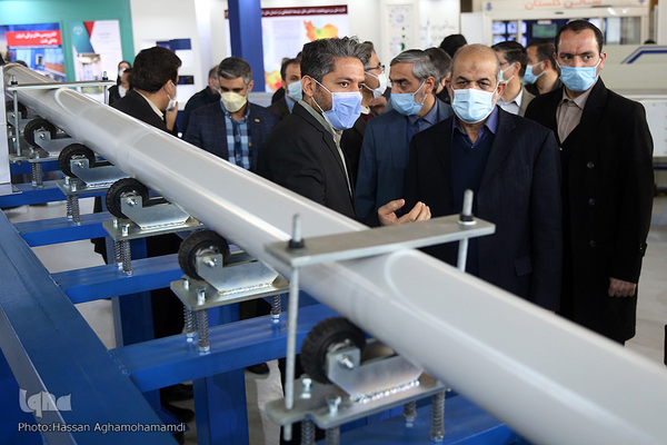 بازدید احمد وحیدی، وزیر کشور از نمایشگاه توانمندی‌ها و دستاوردهای جهاددانشگاهی