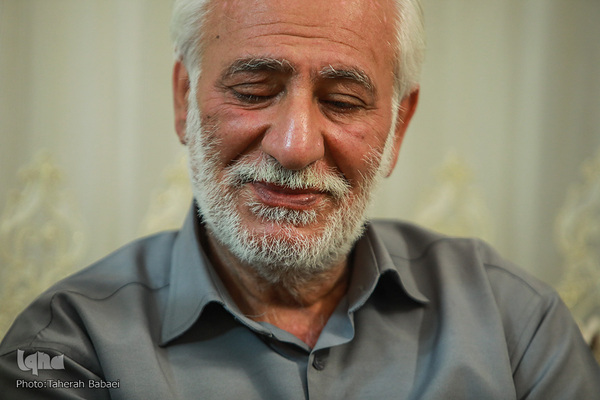 دیدار جامعه قرآنی با خانواده شهید وحید زمانی‌نیا