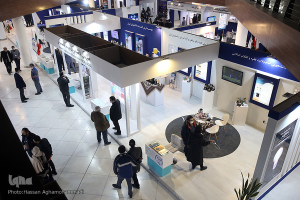 چهارمین روز نمایشگاه دستاوردهای جهاددانشگاهی