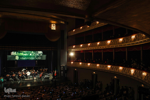 همایش موسیقایی «مقام حماسه» اجرای ارکستری موسیقی به یاد شهید سلیمانی