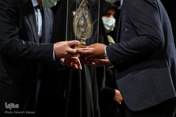 همایش موسیقایی «مقام حماسه» اجرای ارکستری موسیقی به یاد شهید سلیمانی