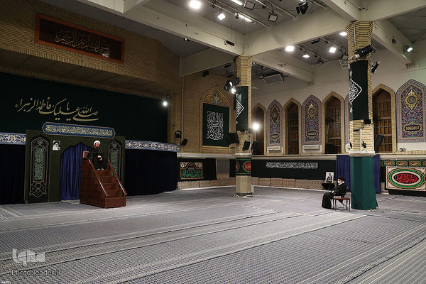 مراسم عزاداری شام شهادت حضرت فاطمه‌زهرا (س)در حسینیه امام خمینی(ره)