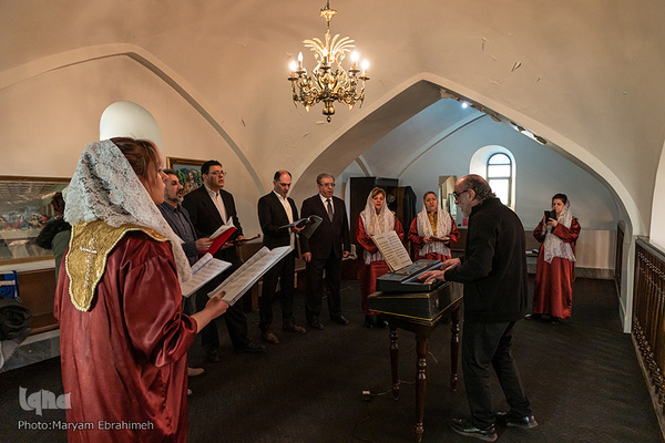 مراسم غسل تعمید و جشن سال نو مسیحی ارامنه در کلیسای مریم مقدس تبریز