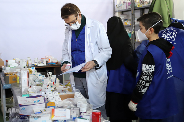 اردوی جهادی ۵۵ پزشک تهرانی در اهواز