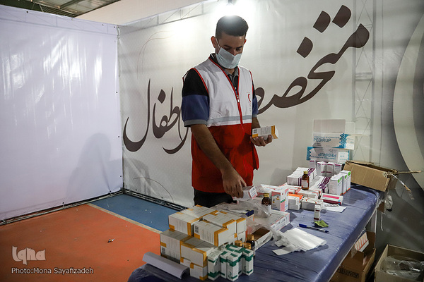 اردوی جهادی ۵۵ پزشک تهرانی در اهواز