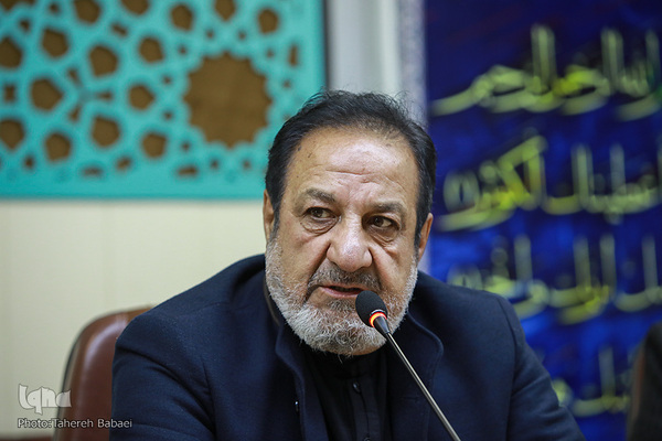 علی‌اکبر حنیفی، پیشکسوت قرآنی، رونمایی از مصحف ده قرائت از سه طریق