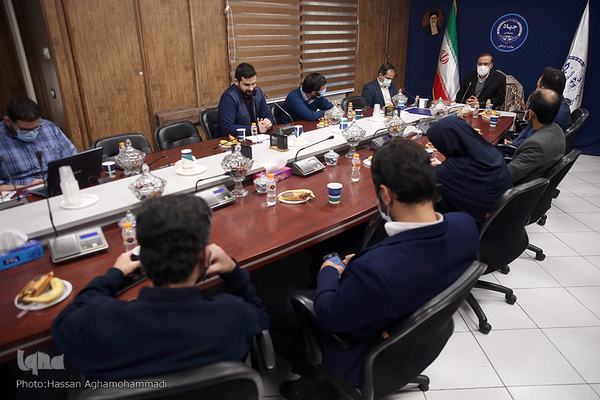 مراسم رونمایی از کتاب صوتی «بهار خاموش»