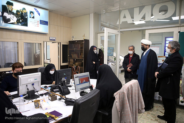 بازدید حجت‌الاسلام والمسلمین مهدی شجاع، مدیرکل ارتباطات و هماهنگی معاونت قرآن و عترت وزارت فرهنگ و ارشاد اسلامی از تحریریه ایکنا