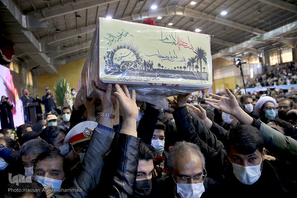 مراسم تشییع و تدفین دو شهید گمنام دفاع مقدس در وزارت ورزش و جوانان