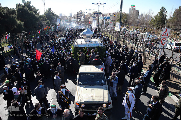 مراسم تشییع و تدفین دو شهید گمنام دفاع مقدس در وزارت ورزش و جوانان