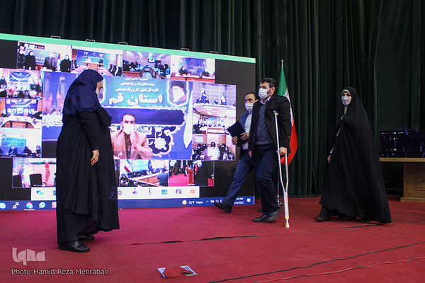 تکریم مقام زن در وزارتخانه تعاون