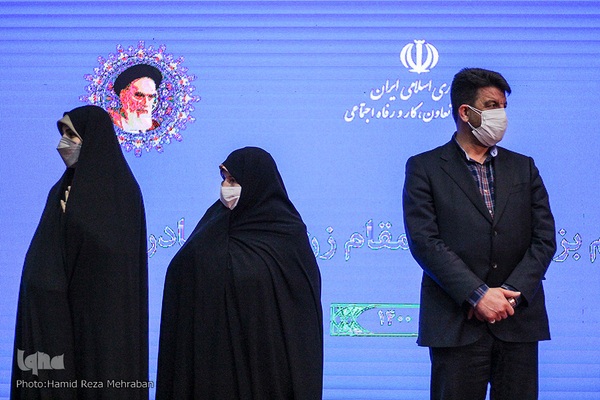 تکریم مقام زن در وزارتخانه تعاون