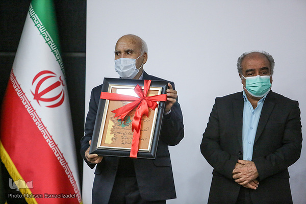 آیین تکریم از مسعود نوذری، عکاس پیشکسوت حضرت رضا(ع)