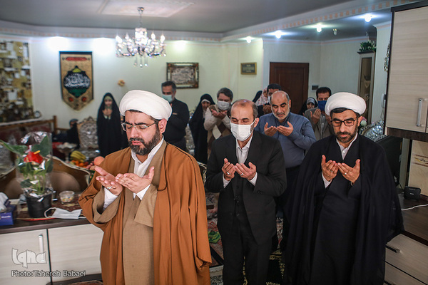 مراسم دیدار با چهار مادر قرآن و خانواده شهید