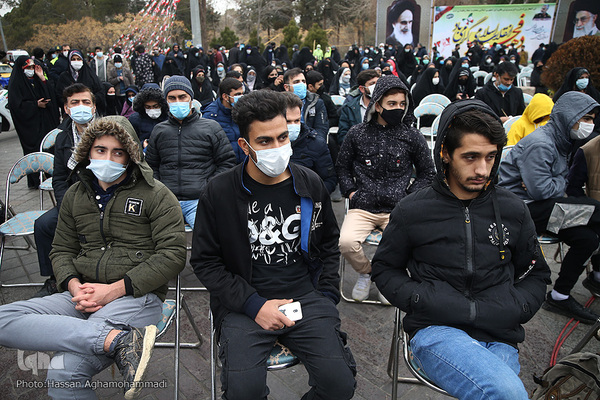 مراسم گلباران جایگاه جلوس بنیانگذار کبیر انقلاب اسلامی، امام خمینی(ره) در بهشت زهرا(س)