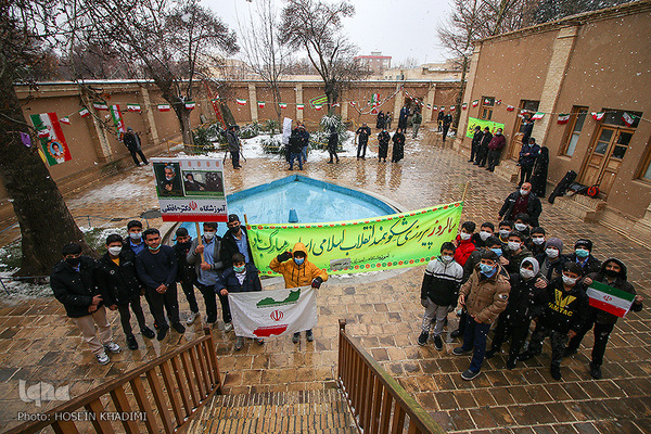 گلباران بیت قدیمی امام خمینی(ره) در خمین