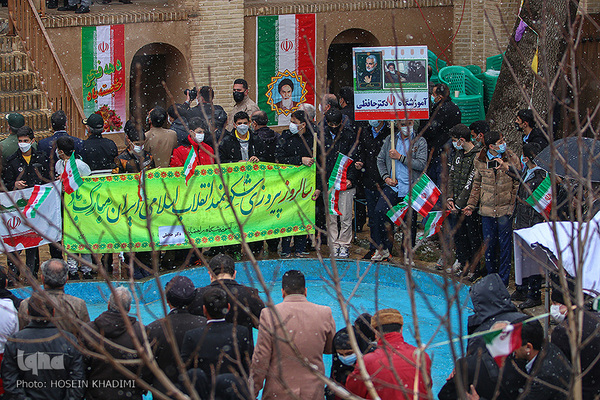 گلباران بیت قدیمی امام خمینی(ره) در خمین