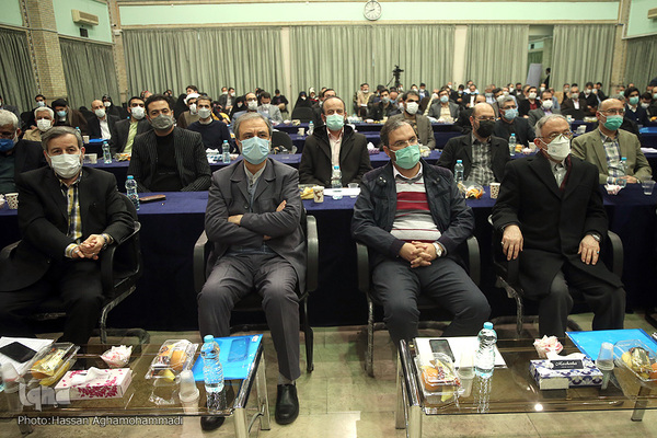 مراسم اختتامیه شانزدهمین نشست تخصصی استادان، قاریان و حافظان ممتاز قرآن کریم