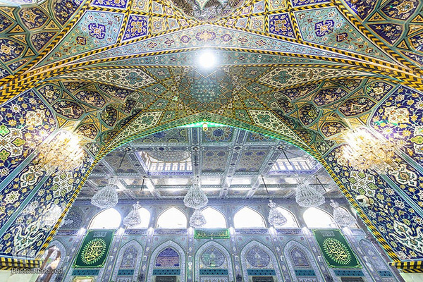 آذین بندی حرم مطهر حسینی در اعیاد رجبیه