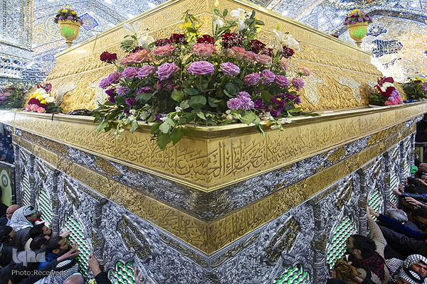 آذین بندی حرم مطهر حسینی در اعیاد رجبیه