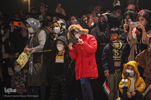 نورافشانی و ویدیو مپینگ برج آزادی در شب ۲۲ بهمن