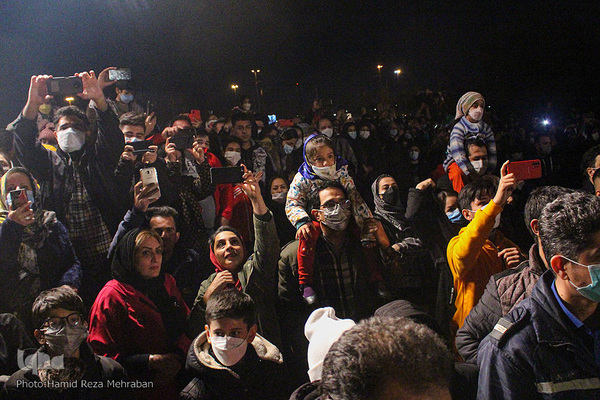 نورافشانی و ویدیو مپینگ برج آزادی در شب ۲۲ بهمن