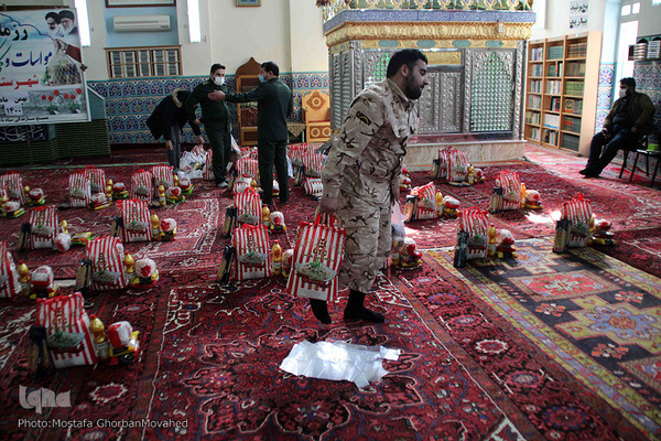 توزیع ۳۳۰ بسته کمک مومنانه میان خانواده های نیازمند شهرستان اهر