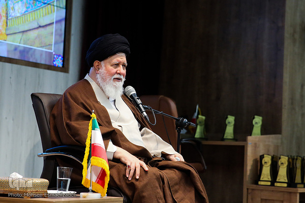 مراسم اختتاميه مرحله نهایی چهارمين جشنواره بين‌المللی قرآن و عترت مركز خدمات حوزه‌های علميه کشور در مشهد