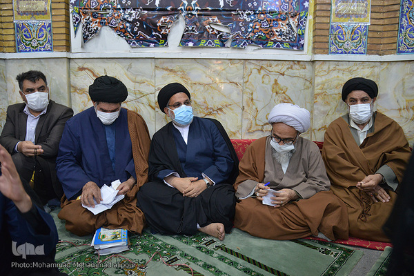 مراسم بزرگداشت آیت‌الله موسوی در اهواز