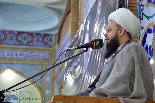 مراسم بزرگداشت آیت‌الله موسوی در اهواز