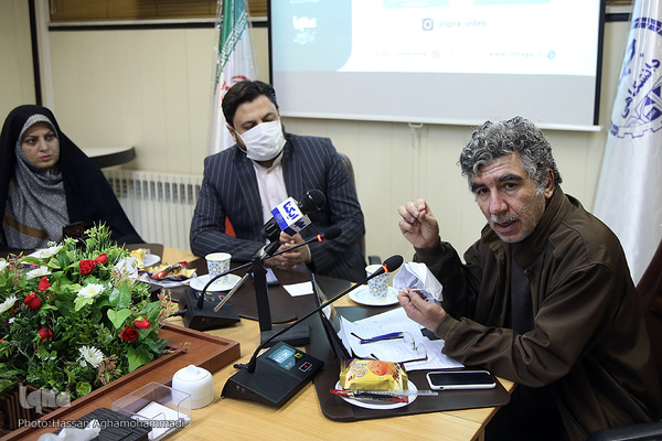 هفتمین پیش نشست برخط اولین کنفرانس بین‌المللی خانواده و تربیت معنوی با موضوع «سیاست‌گذاری رسانه‌ای و خشونت خانوادگی»