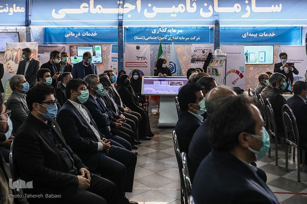 نمایشگاه دستاوردهای شش‌ماهه وزارت مردم