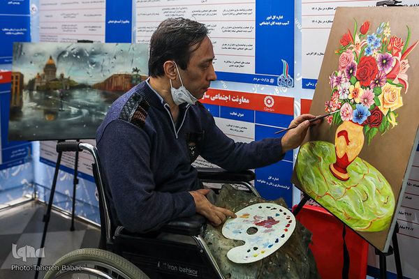 نمایشگاه دستاوردهای شش‌ماهه وزارت مردم