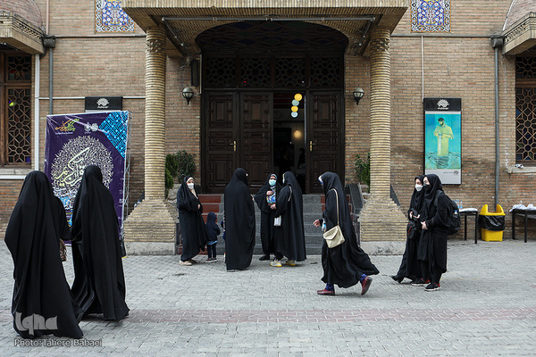 برگزاری رقابت بانوان در چهارمین روز مسابقات بین‌المللی قرآن