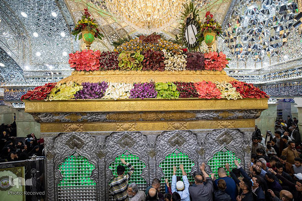 حرم مطهر حضرت ابالفضل عباس(ع) در کربلای معلا