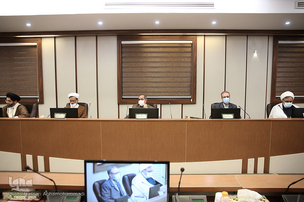 نشست کمیسیون تبلیغ و ترویج قرآن کریم