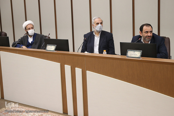 نشست کمیسیون تبلیغ و ترویج قرآن کریم