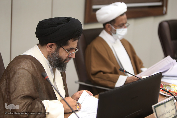 نشست کمیسیون تبلیغ و ترویج قرآن کریم