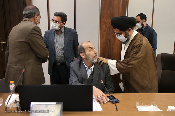 نشست کمیسیون تبلیغ و ترویج قرآن کریم