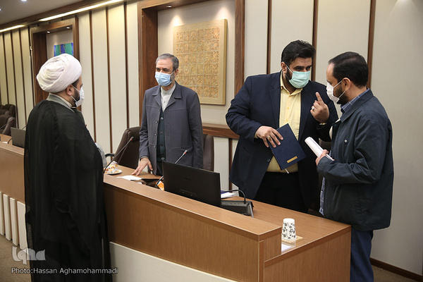 نشست کمیسیون تبلیغ و ترویج قرآن کریم