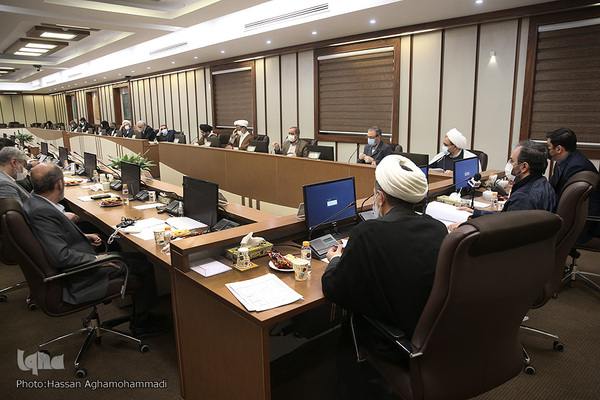 نشست کمیسیون تبلیغ و ترویج قرآن کریم