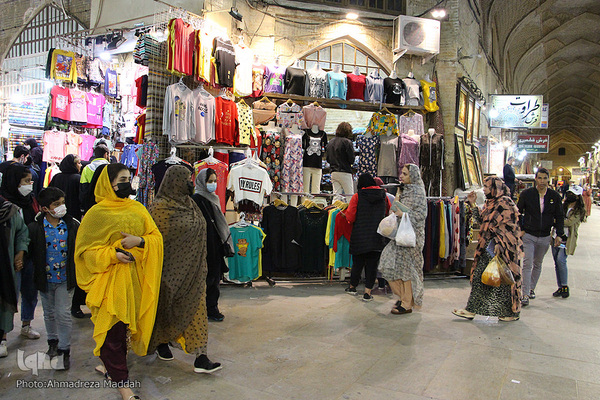 تب و تاب بازار شیراز در آستانه عید نوروز‎‎