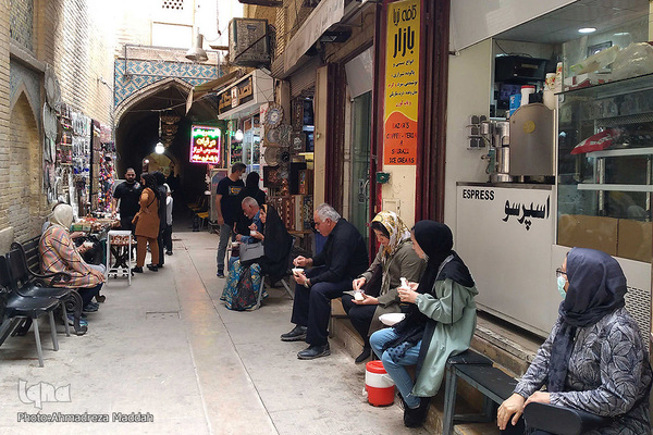 تب و تاب بازار شیراز در آستانه عید نوروز‎‎