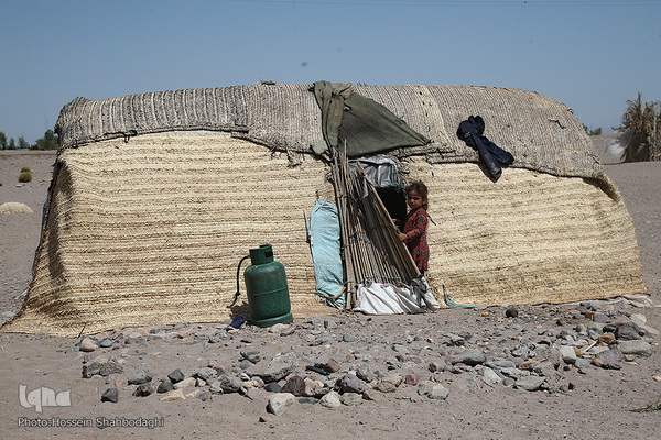  فقر و تنگدستی کپرنشینان شهر نازدشت در ۱۰ کیلومتری بخش زهکلوت کرمان