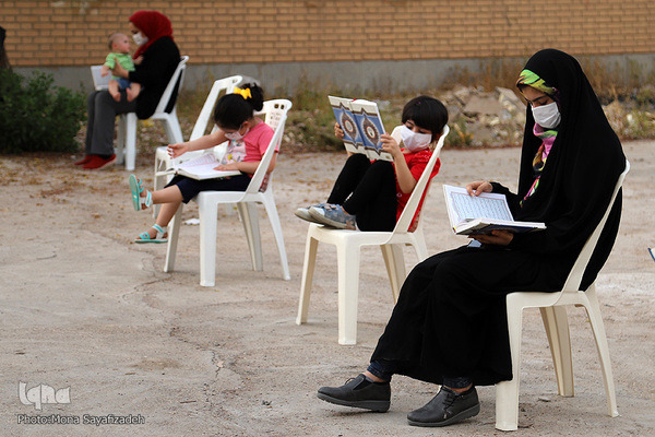 جزءخوانی خیابانی قرآن کریم در اهواز