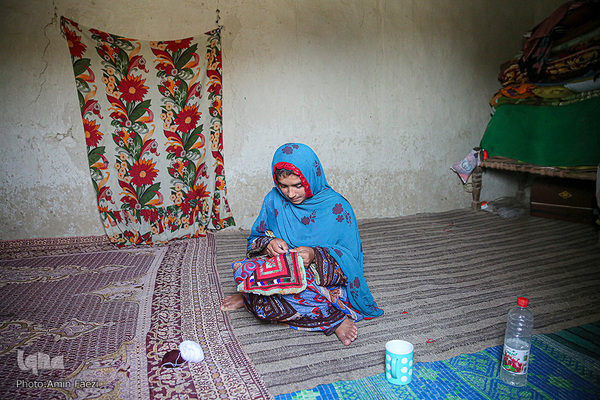 حرفه «زه‌دوزی» و «تپه‌زنی» زنان بلوچ