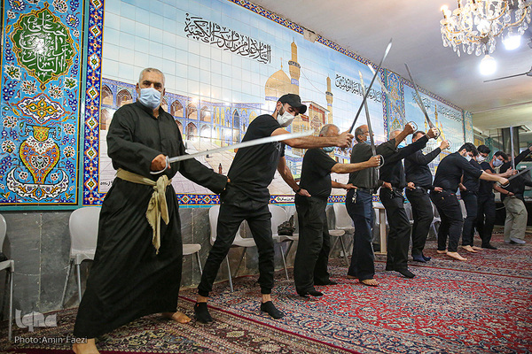 عزاداری هیئت نجفی های مقیم شیراز در شب عاشورا 