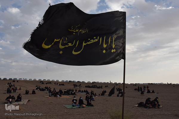 عزاداری عصر عاشورا در منطقه کویر خوریان سمنان 