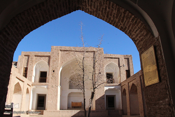 بنای تاریخی خواجه خضر در شهر بیرجند